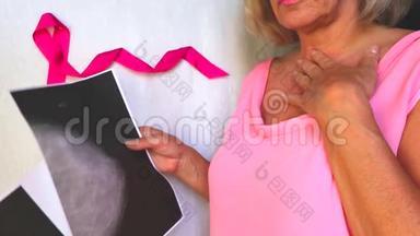 国际标志乳腺癌<strong>宣传</strong>月<strong>10</strong>月.. 缎粉色丝带意识复制空间。 妇女`保健